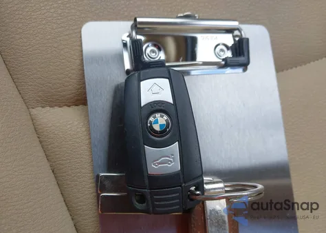 2014 BMW X1 Sdrive28I z USA, uszkodzony, nr VIN WBAVM1C51EVW55735